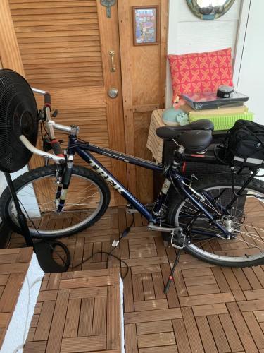 24D16CF5-44B4-4D69-8745-B6910E5932C9