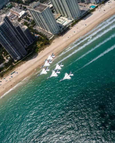 Thunderbirds over Miami