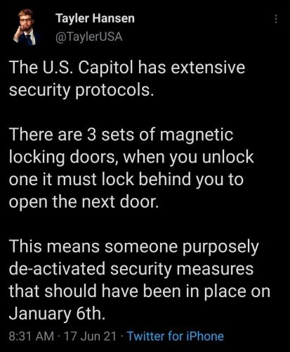 Cap 3 interlock doors