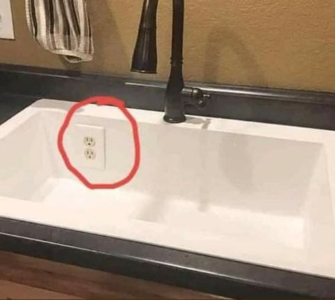 BF0C2865-8743-4B83-B061-55986A4A246B