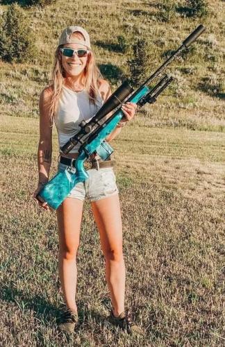 Real American Woman Can Shoot Too