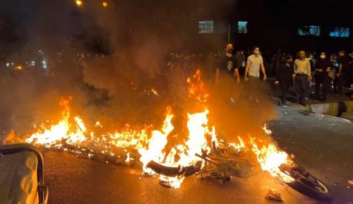 Iran-Amini-demo