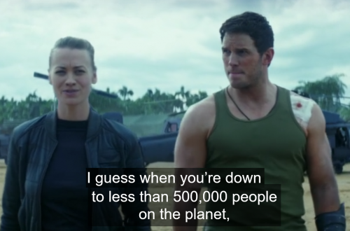 The Tomorrow war LESS THAN 500K PEOPLE on the planet