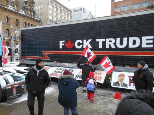 Truckers 49 - park three weeks in fron of trudeau's office
