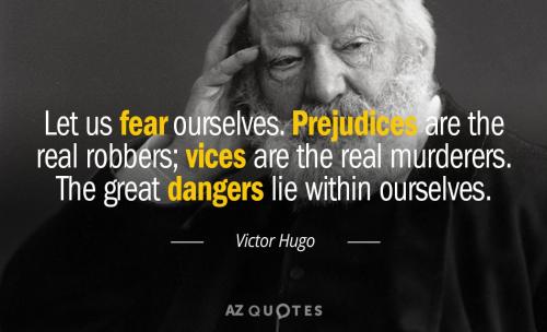 Victor-Hugo-44-38-82