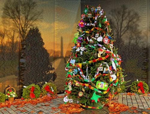 Christmas at Wall