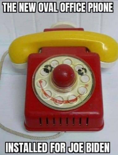 Biden - New phone for Oval Office