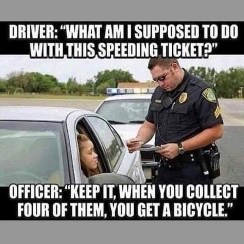 just_4jokes_330249747_136255005735378_3450373470520135743_n