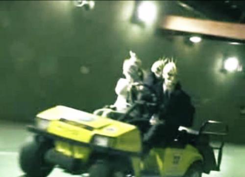 3E0BF428-C773-4473-BD3A-C9CF75294215