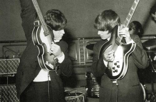 FC9E0750-E090-4E9E-A301-1A043040A6DC