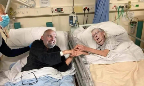 Hospital Buds   (gab)