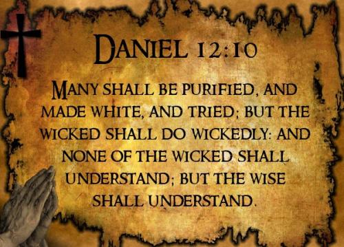 030723 - Daniel 12-10
