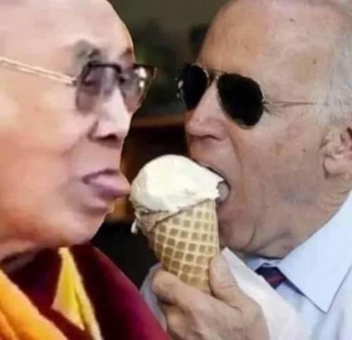 Biden and Dalai Lama sharing ice cream