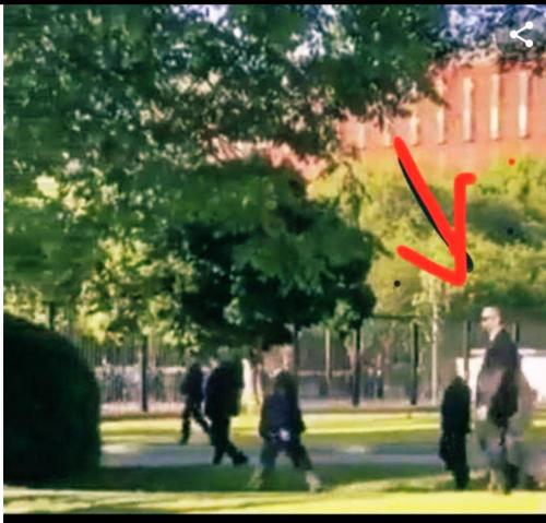 8E9DB403-3E3B-47A9-B9C5-5E300F94482D