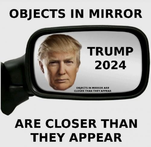Objects in the mirror   (maga)