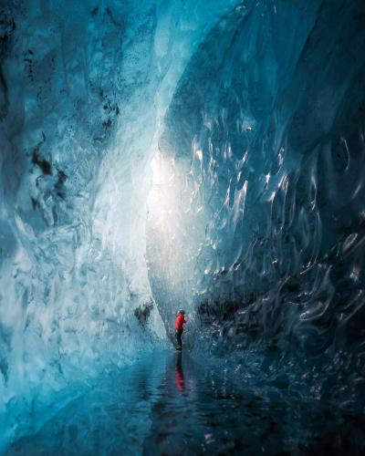 cave