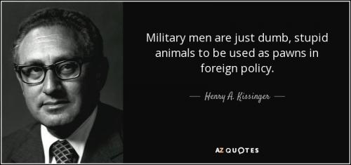 Kissinger - Military Men