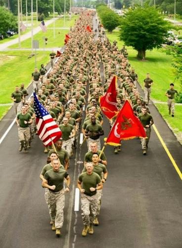 Flag - Marines running