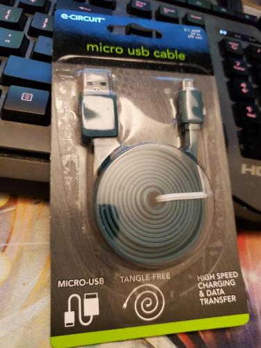 e-circuit green micro usb 2.1 amp 39 in. cable x1