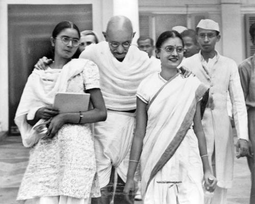 Mohandas-Gandhi-3631499849
