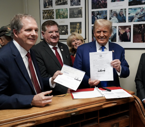 MakeAmericaGreatAgainAgain