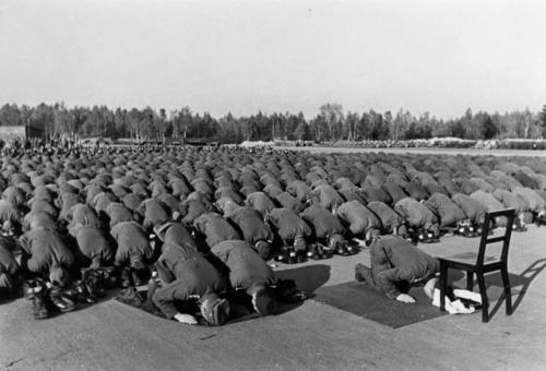 Hitler muslims Germany,  1943