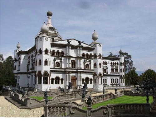 Castillo_de_Guachalá_01