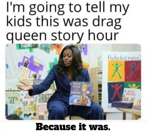 Drag queen story hour with Moochelle