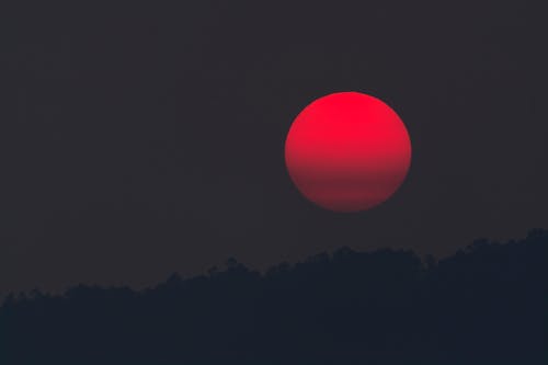 Moon - Red - At night