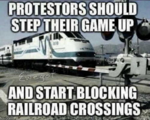 RAILROAD CROSSINGS   TS