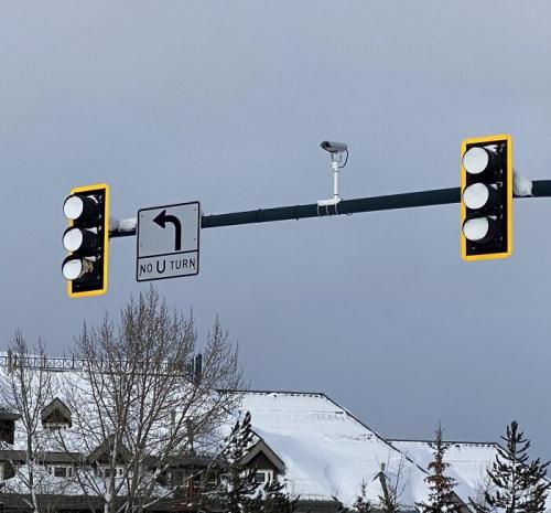 Ice-Snow Geometry -- Stoplights Problem
