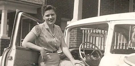 fcb63b0aa38ecfeb6a430fd589bd1e62--patsy-famous-singers