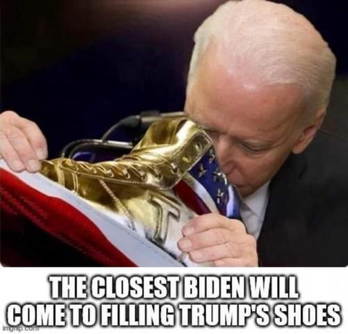 M closest filling Trump shoes