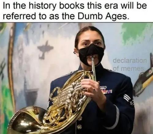 1000028525