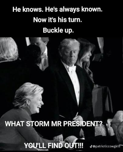 1000043744