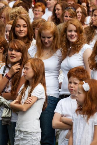 RED HEADS