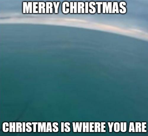 boatchristmasatsea2