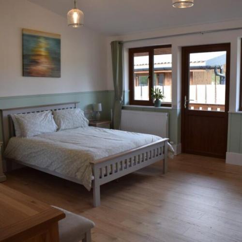 spacious-bedrooms