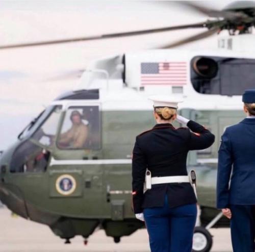 Flag - Helicopter with Marine saluting