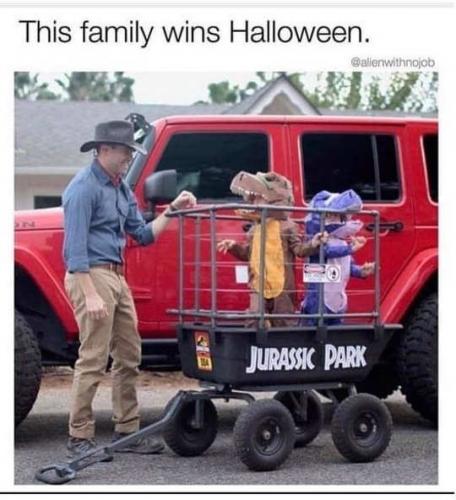 this-family-wins-halloween-jurassic-park