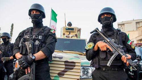 iran-police[2]