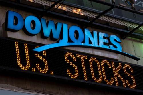 Dow-Jones-Industrial-Average-signage-representing-broader-US-equity-market-performance[2]