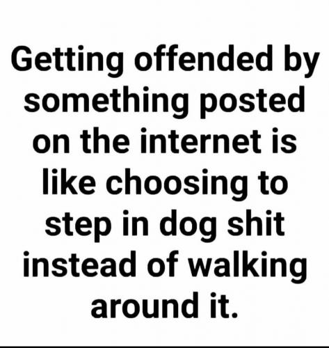3872