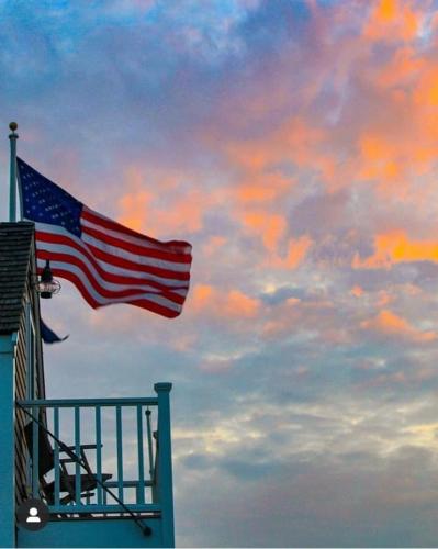 Flag - On upper deck