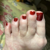 Redtoenails2026